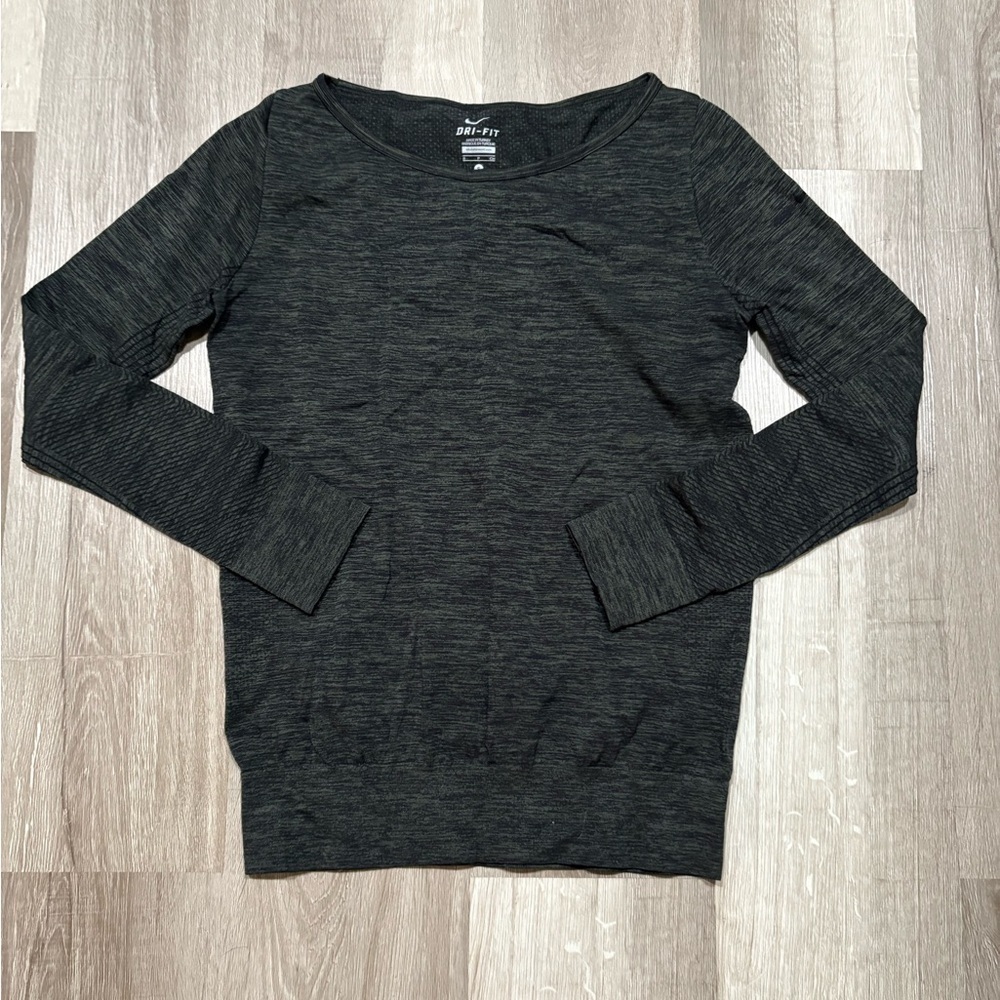 Nike Women's Black Crew Neck Sweater
